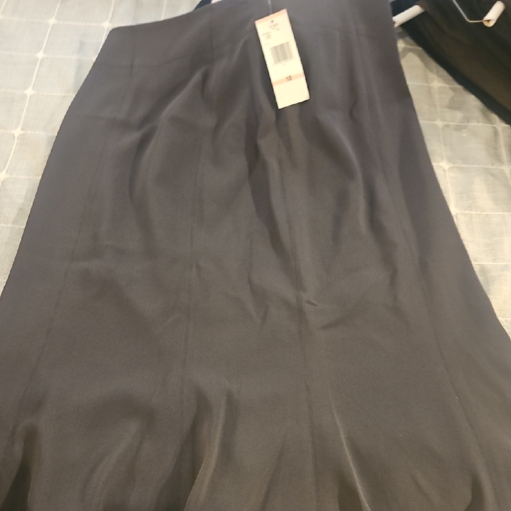 Jones New York Charcoal Midi Skirt